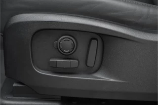 Land Rover Defender – thumbnail 34