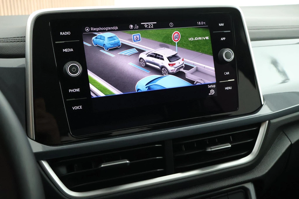 Volkswagen T-Roc – foto 28