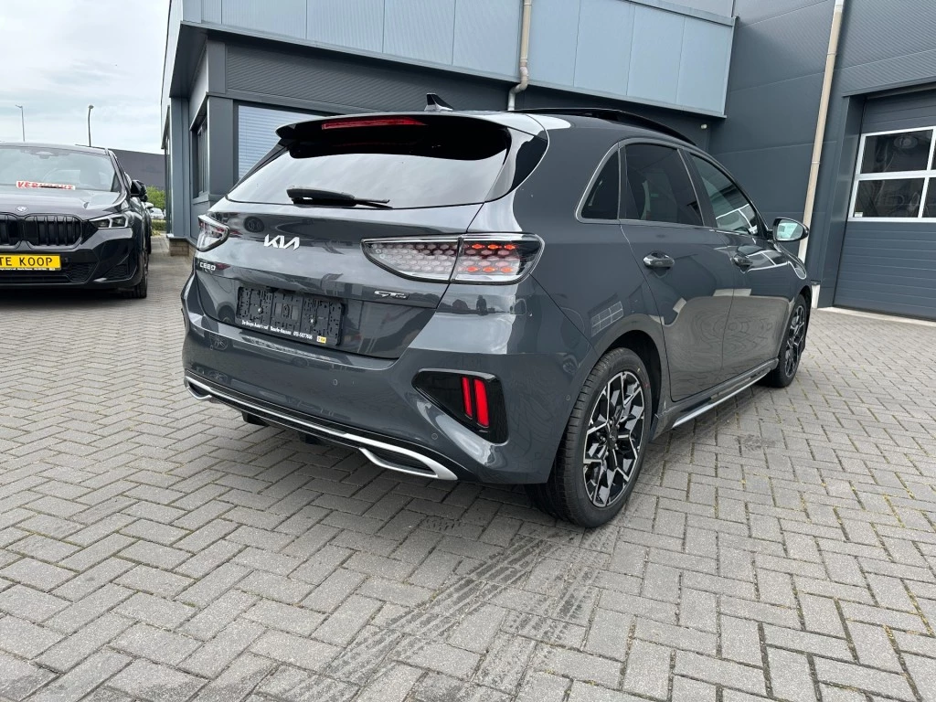 Kia Ceed – foto 4