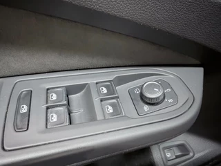 Volkswagen Golf – thumbnail 60