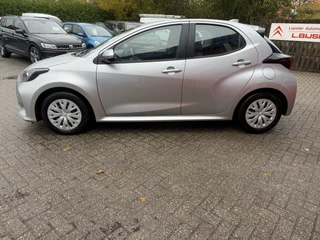 Toyota Yaris – thumbnail 3