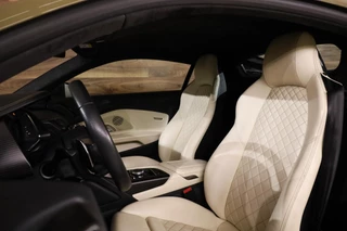 Audi R8 – thumbnail 12