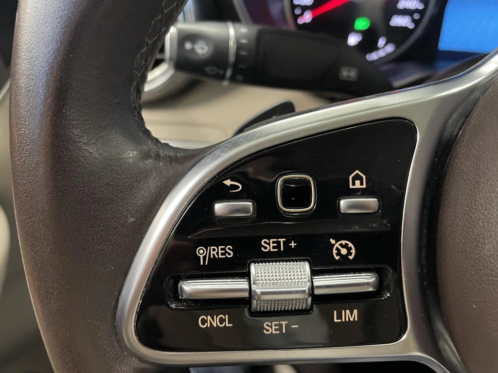 Mercedes-Benz GLC – foto 26