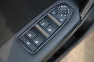 Renault Captur – thumbnail 11