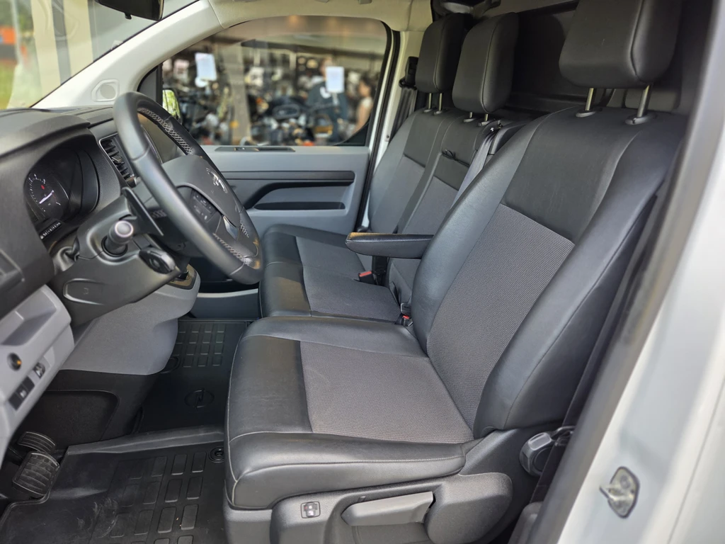 Opel Vivaro – foto 29
