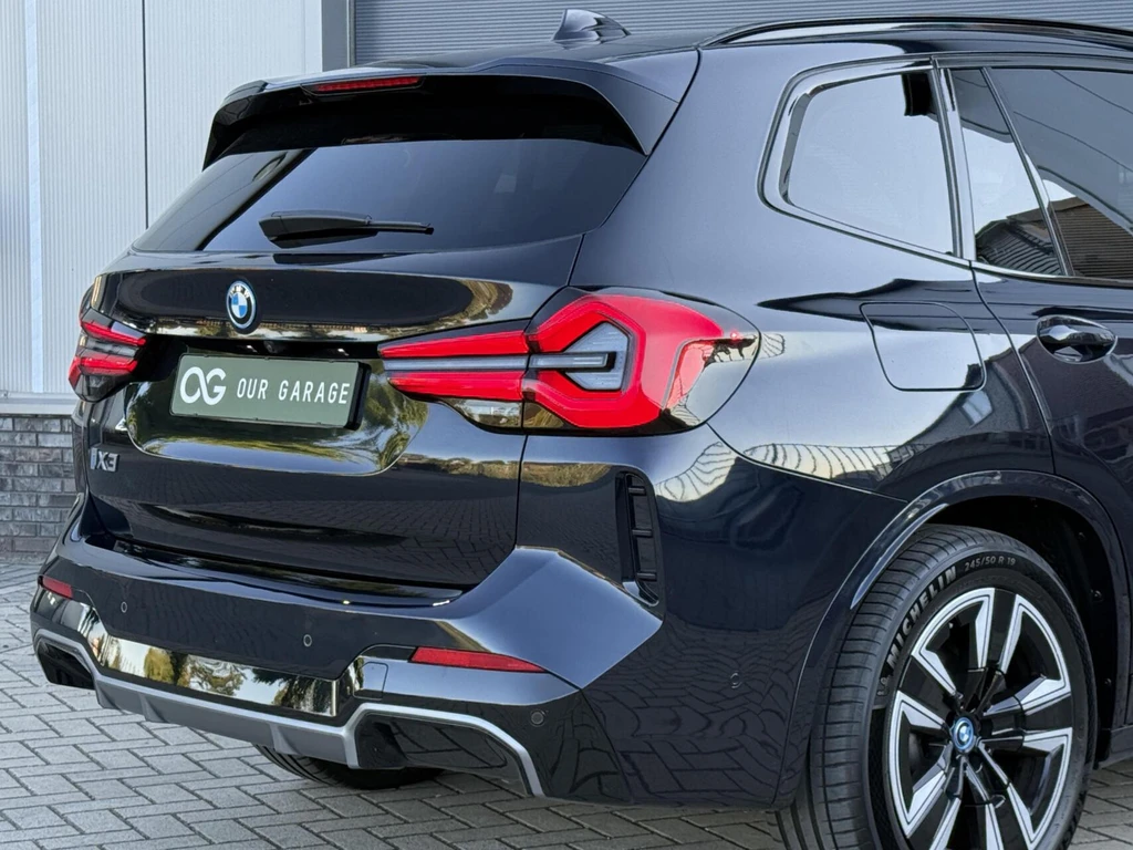 BMW iX3 – foto 8