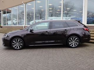 Toyota Corolla Touring Sports – thumbnail 2