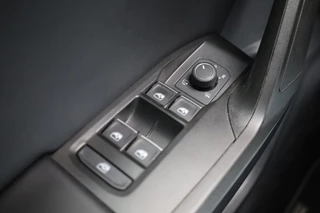 SEAT Leon – thumbnail 11