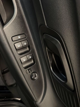 Hyundai i20 – thumbnail 22