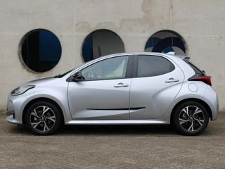 Toyota Yaris – thumbnail 2