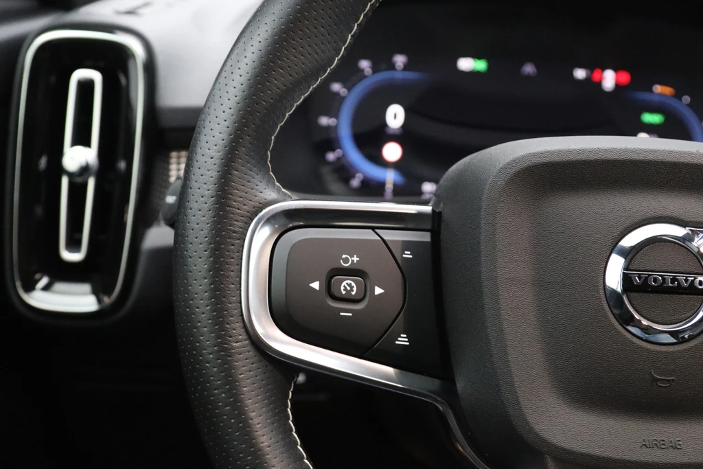 Volvo XC40 – foto 33