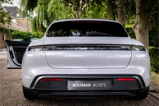 Porsche Taycan – thumbnail 7