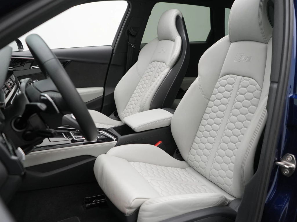 Audi RS4 – foto 43