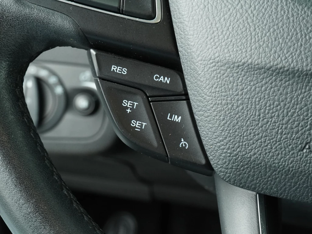 Ford Kuga – foto 19
