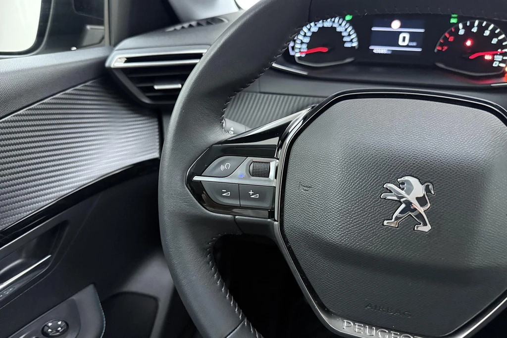 Peugeot 208 – foto 19