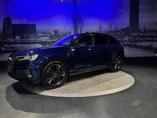 Audi Q7 – thumbnail 1
