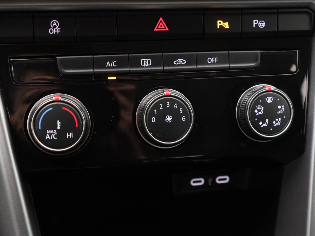 Volkswagen T-Roc – foto 27