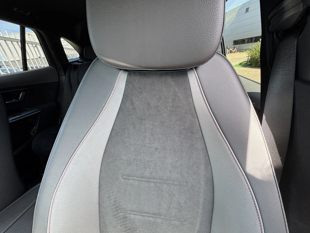 Mercedes-Benz EQE – foto 27