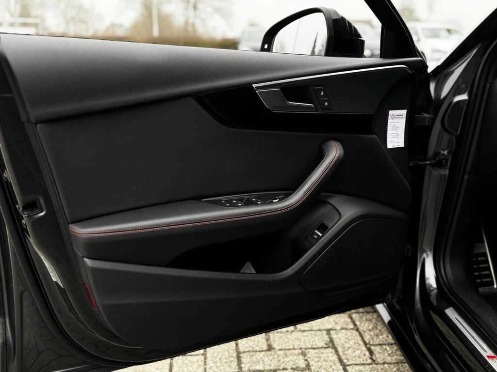 Audi A4 – foto 33
