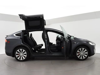 Tesla Model X – thumbnail 12