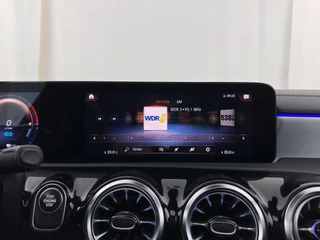 Mercedes-Benz CLA – thumbnail 17