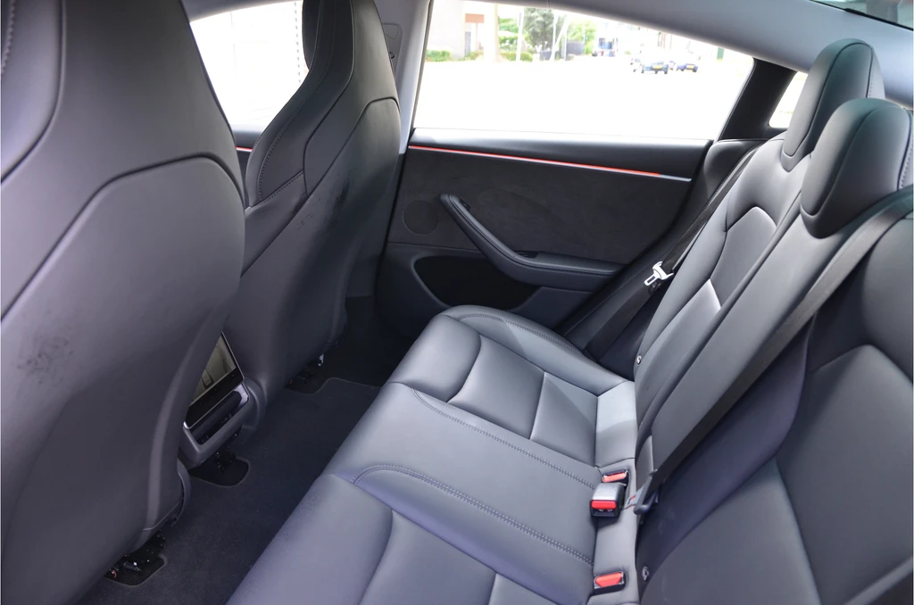 Tesla Model 3 – foto 14