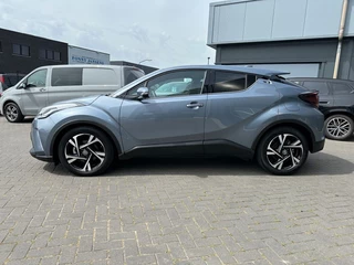 Toyota C-HR – thumbnail 2