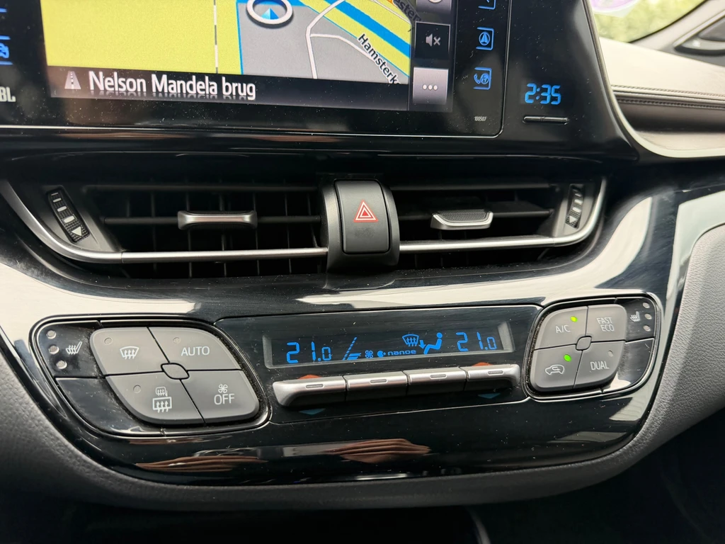 Toyota C-HR – foto 23