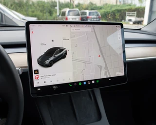 Tesla Model Y – thumbnail 35