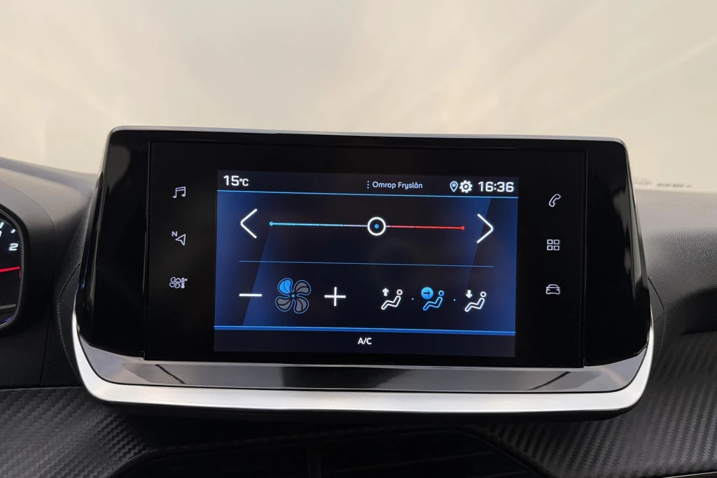 Peugeot 208 – foto 19