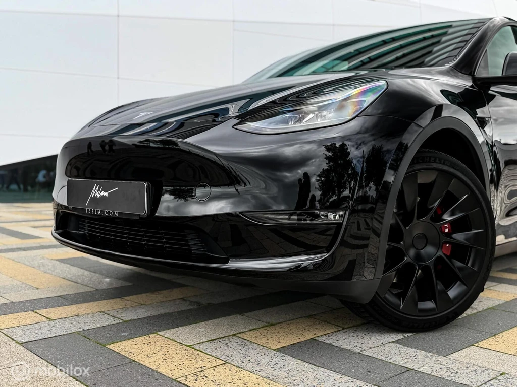 Tesla Model Y – foto 2