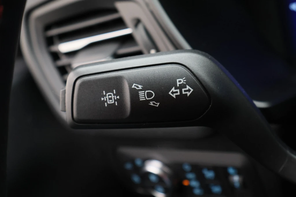 Ford Kuga – foto 37