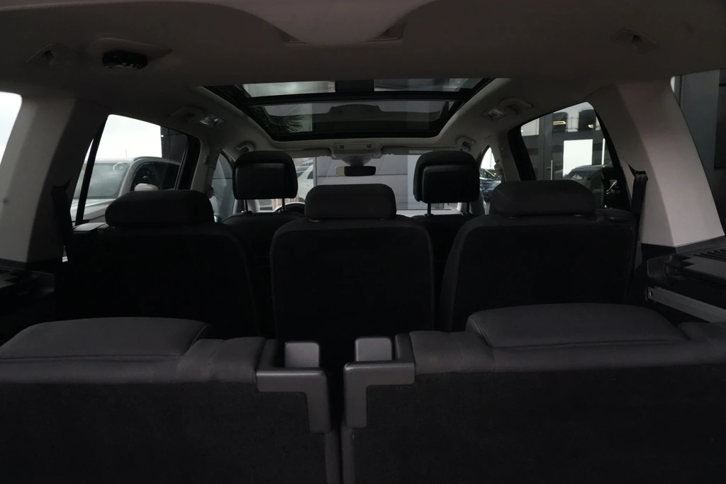 Volkswagen Touran – foto 33