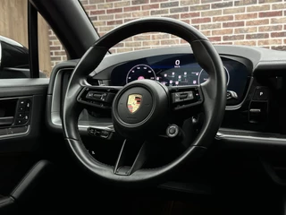 Porsche Cayenne – thumbnail 19