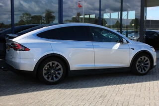 Tesla Model X – thumbnail 9