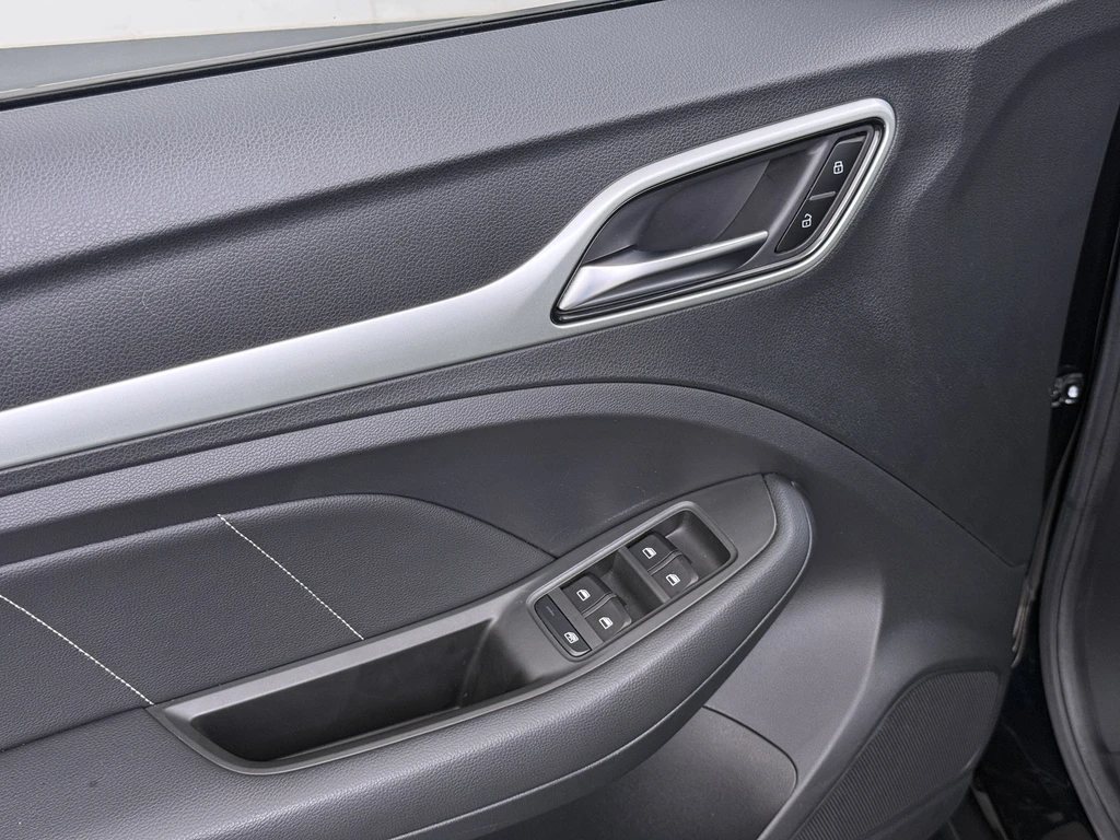 MG ZS EV – foto 35