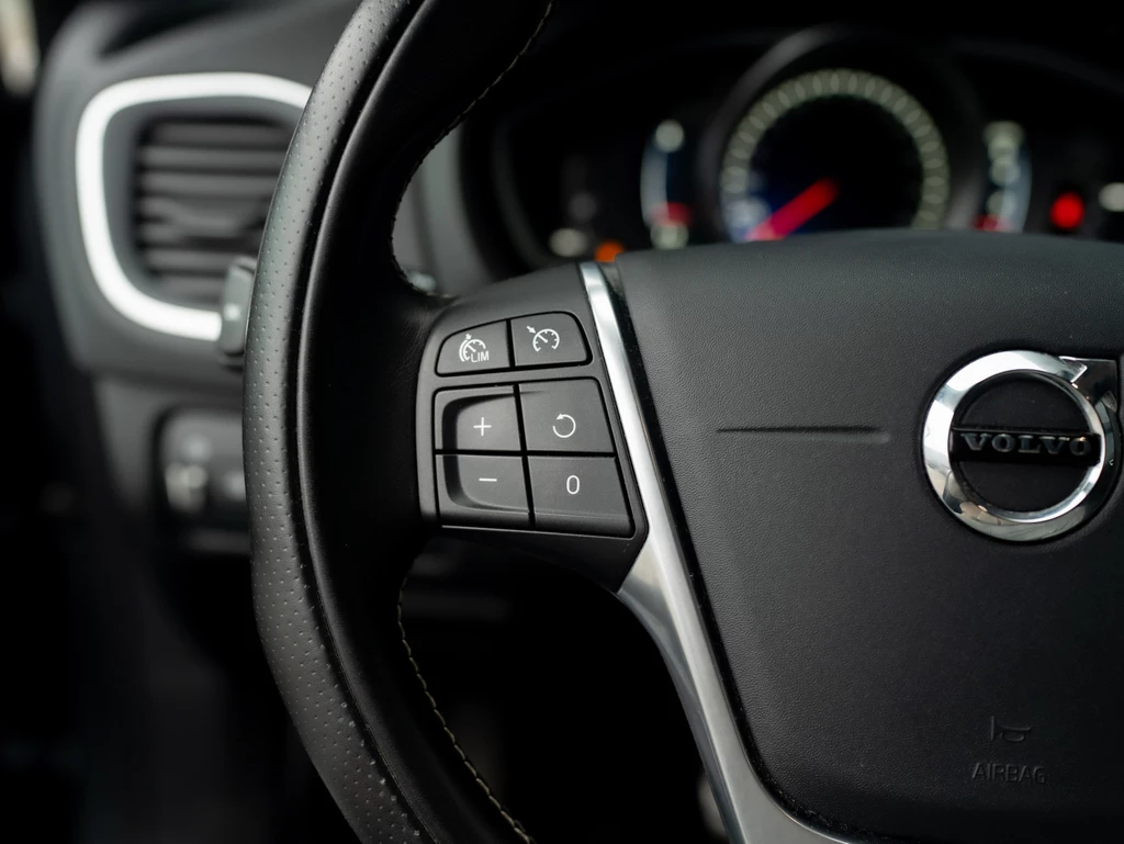 Volvo V40 – foto 36