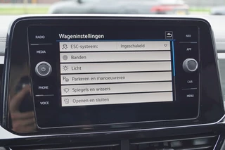 Volkswagen T-Roc – thumbnail 20