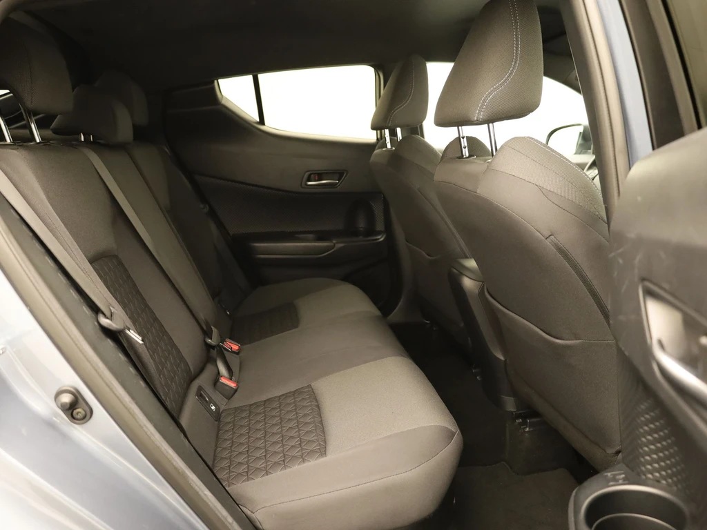 Toyota C-HR – foto 30