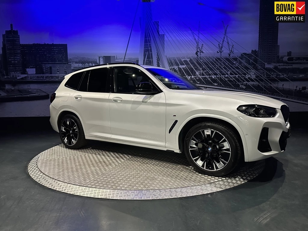 BMW iX3 – foto 14