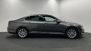 Volkswagen Passat – thumbnail 6