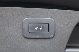 Jaguar E-PACE – thumbnail 76