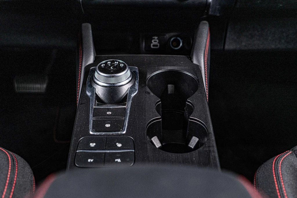 Ford Kuga – foto 48