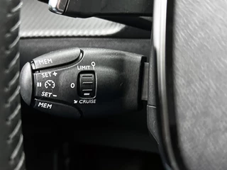 Peugeot 2008 – thumbnail 6