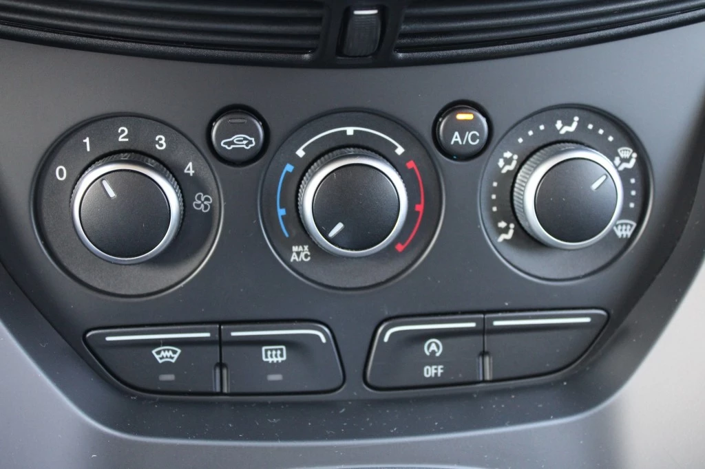 Ford Kuga – foto 15