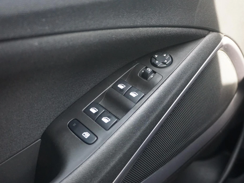 Opel Crossland – foto 13