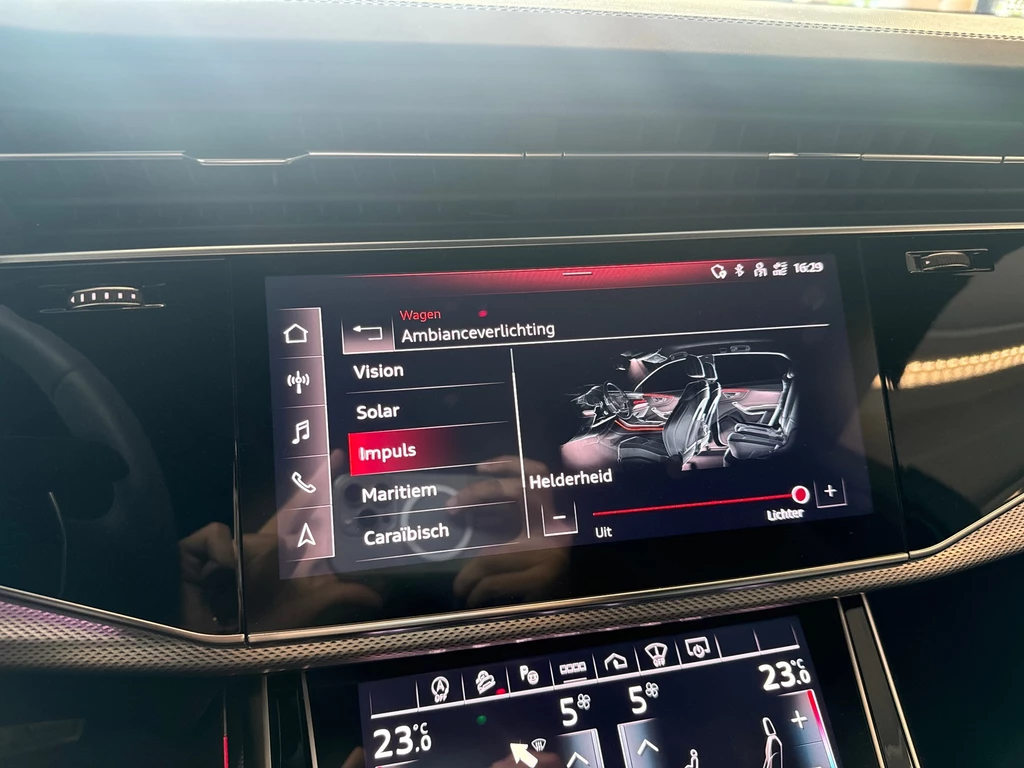 Audi RSQ8 – foto 27