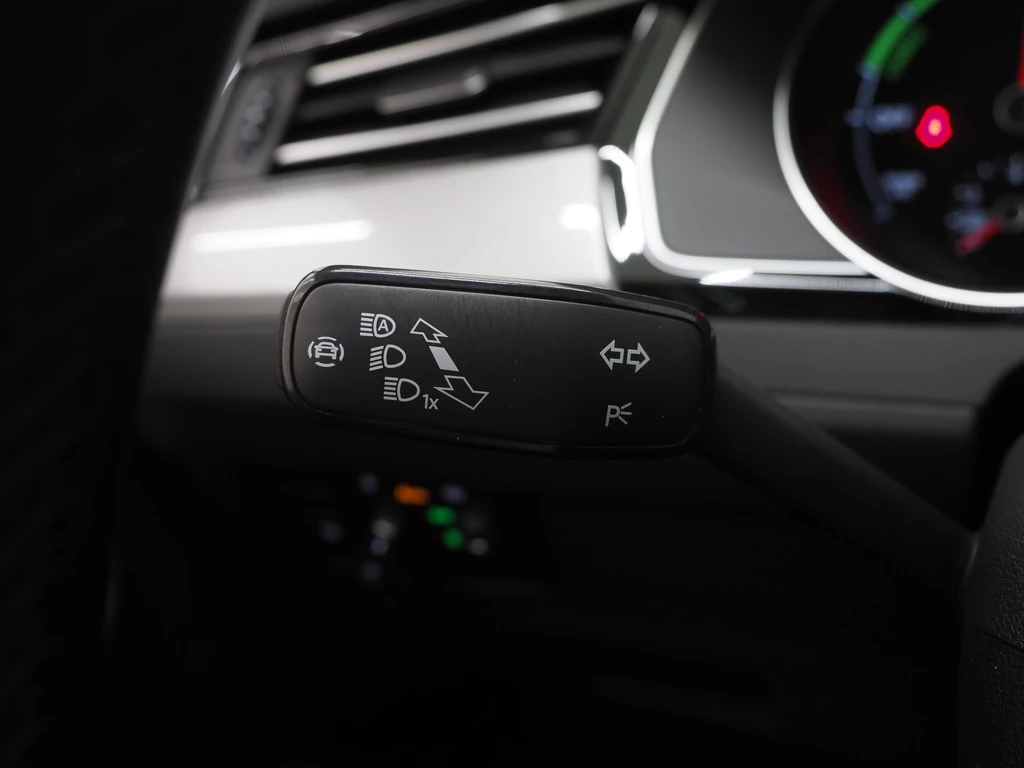 Volkswagen Passat – foto 21