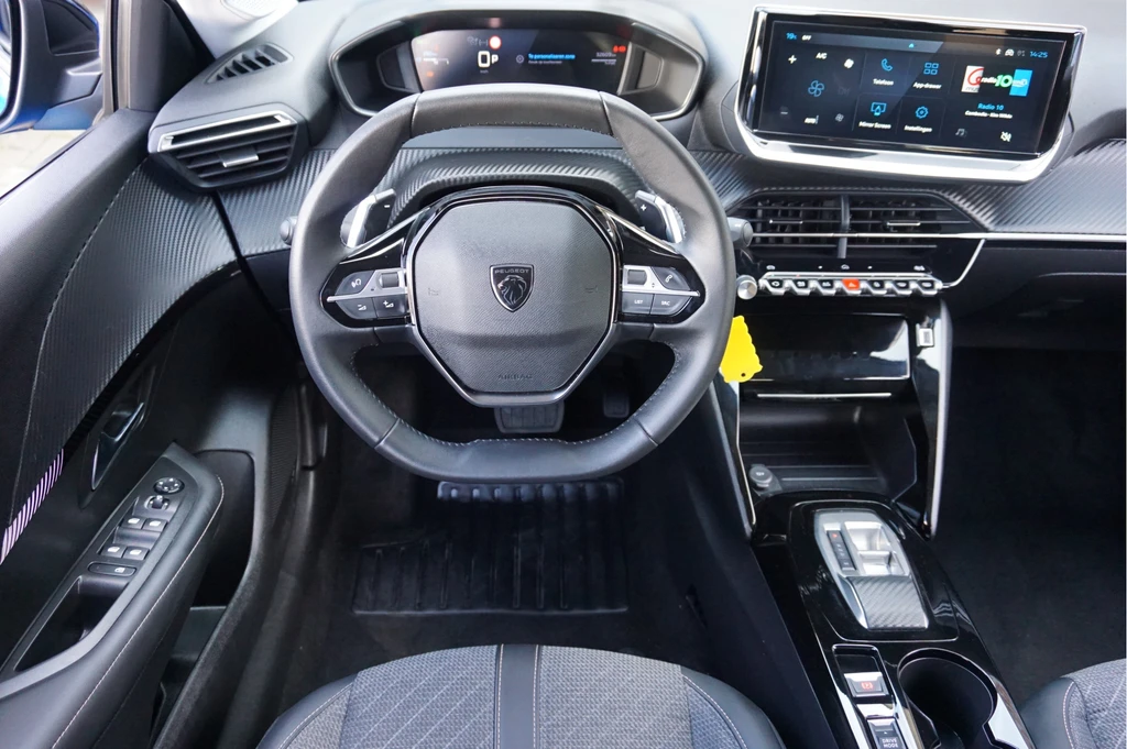 Peugeot 208 – foto 42