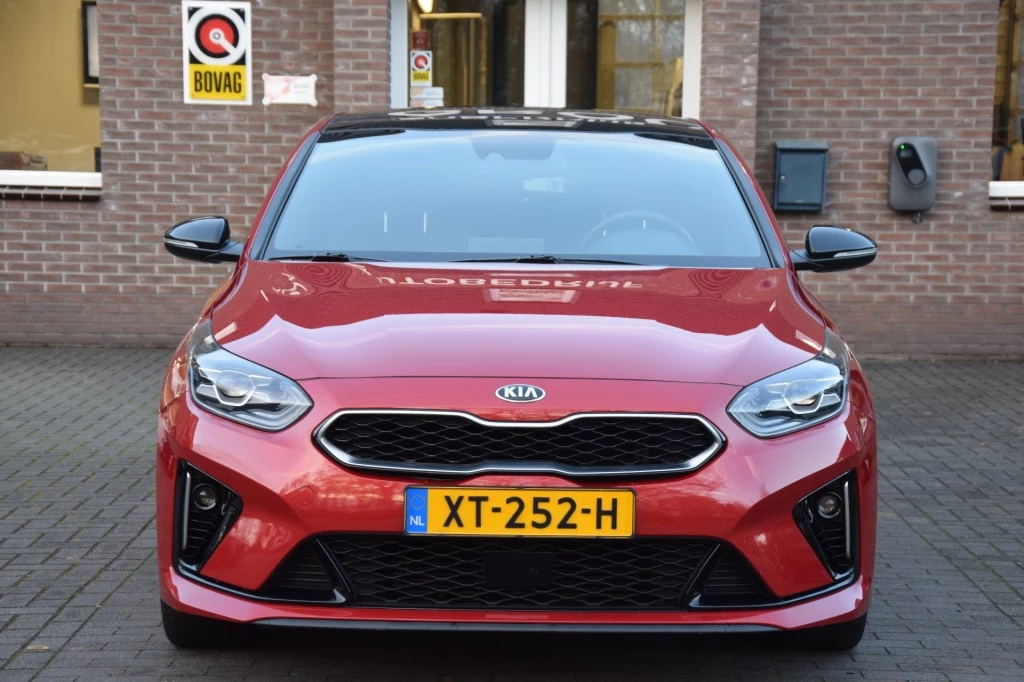 Kia ProCeed – foto 10